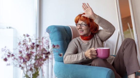 Woman has some really good neighbors