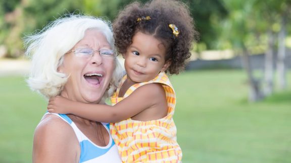 Want to fulfill your desire for grandkids like this woman? Just borrow one