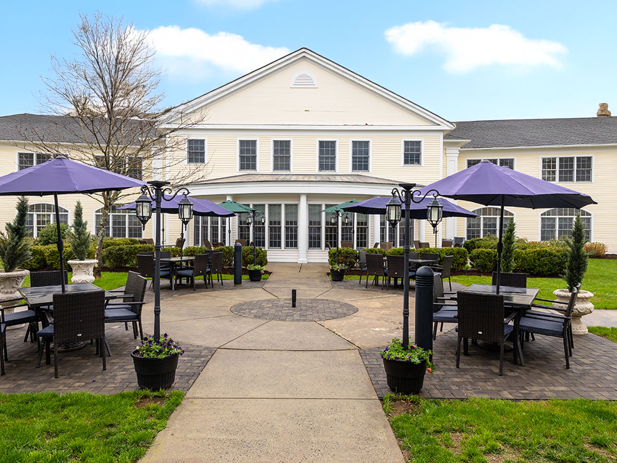 Commonwealth Senior Living at Haddam Courtyard