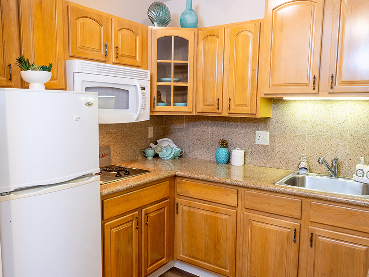 Commonwealth Senior Living at Haddam Kitchen