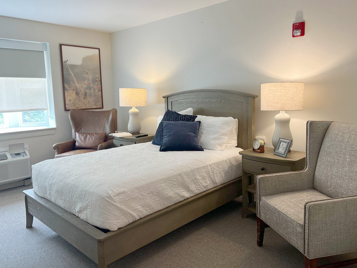 Shalom Gardens Bedroom