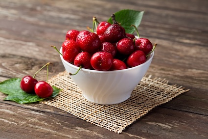 Cherries, one of the fruits that promote better sleep. 