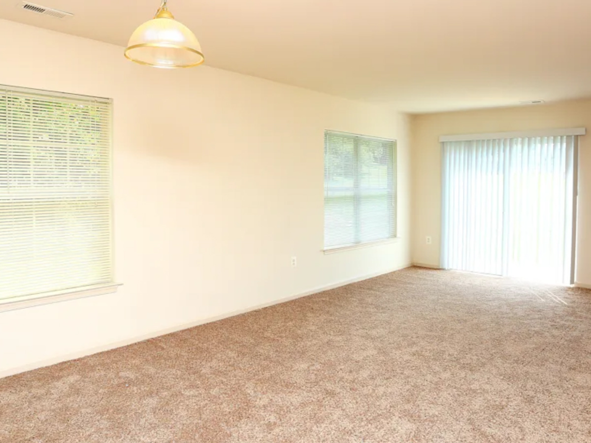 English Oaks Living Room