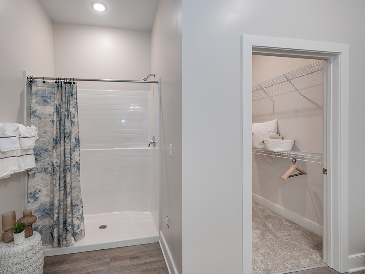 Acclaim at Greenbrier Bathroom