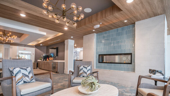 Acclaim at Greenbrier Lobby
