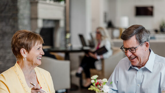 Cambridge Village at Brier Creek Couple Eating Lunch