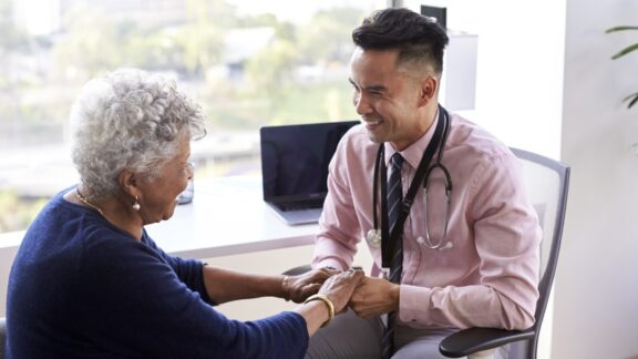 Integrative medicine for seniors: a doctor understands his elderly female patient as a whole person