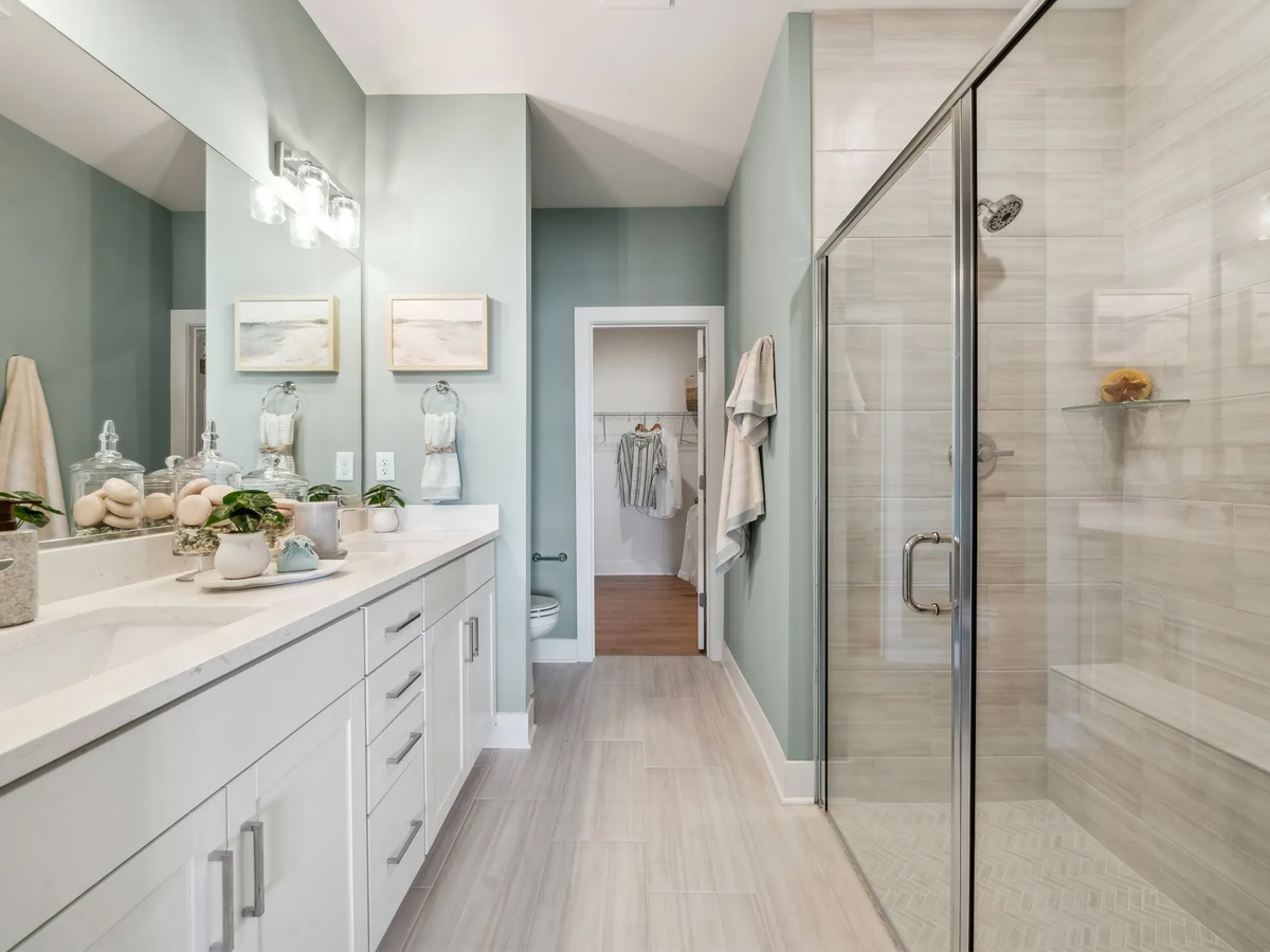 Reserve at Oasis Bathroom