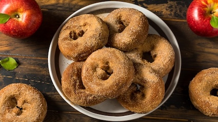 Apples and apple cider donuts, top among Virginia foodways