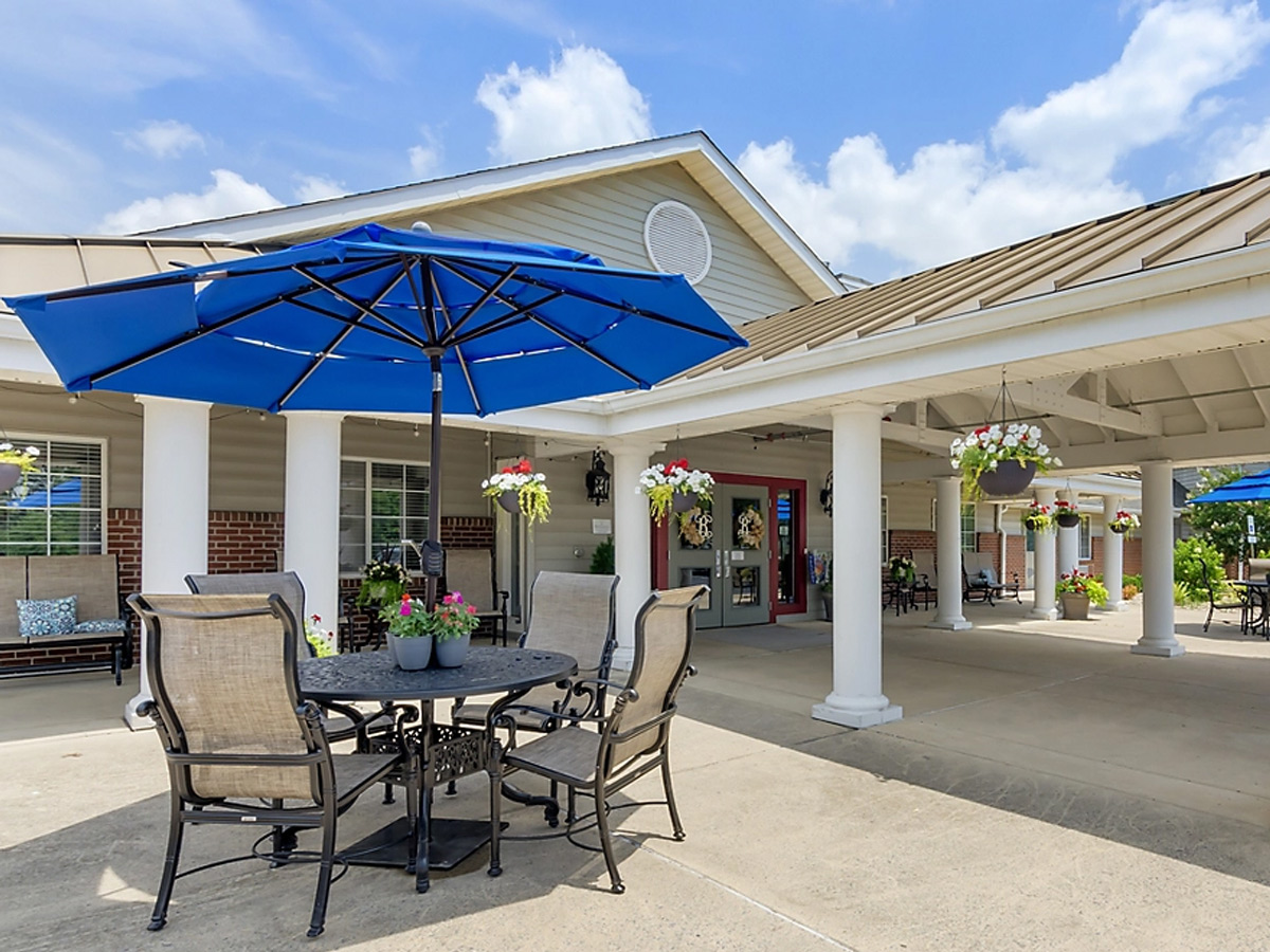 Brookdale Staunton Outdoor Patio