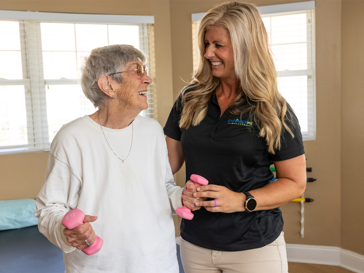 Commonwealth Senior Living at Cedar Bluff Lady with Caregiver