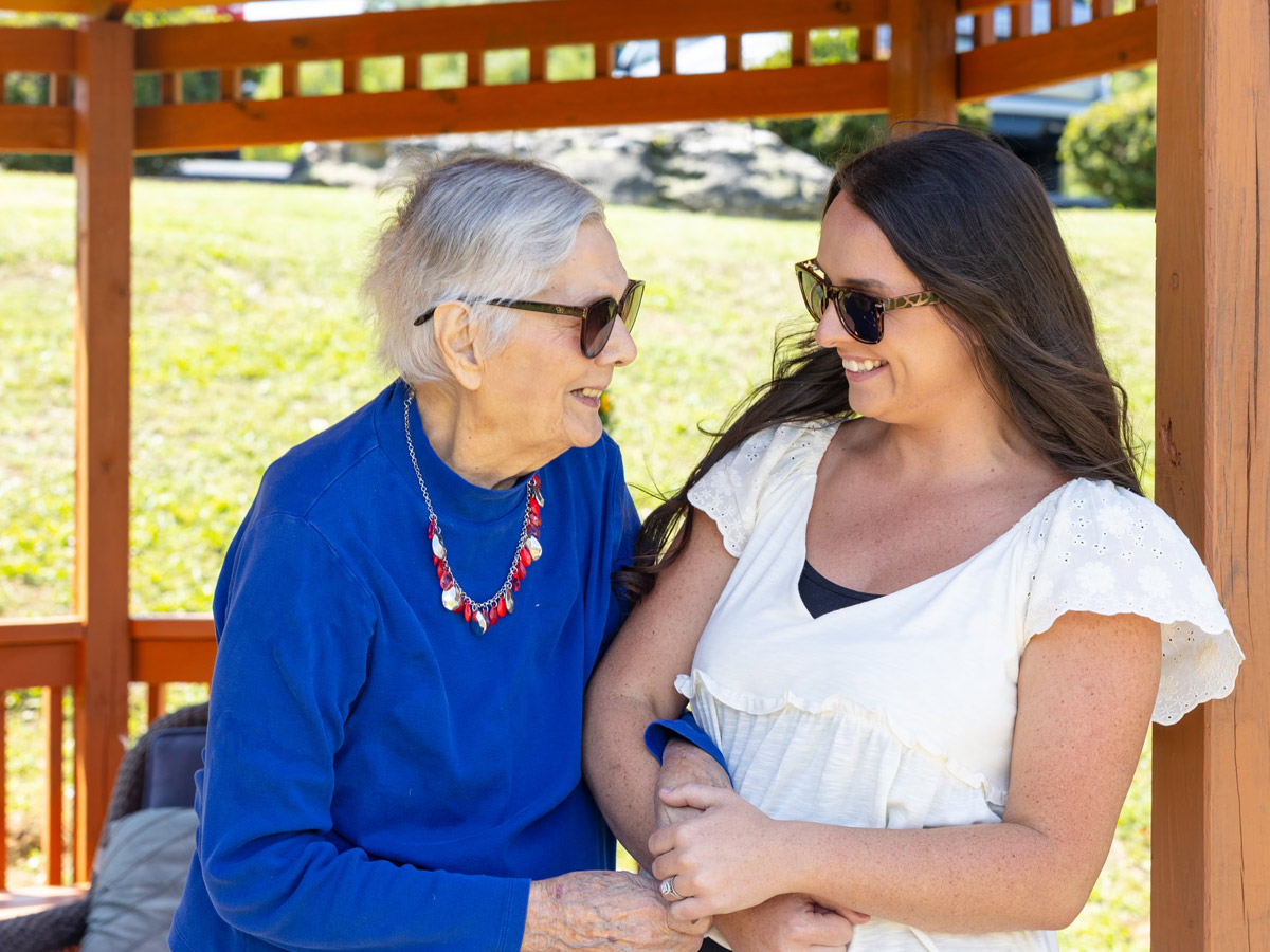 Commonwealth Senior Living at Cedar Bluff Mother and Daughter