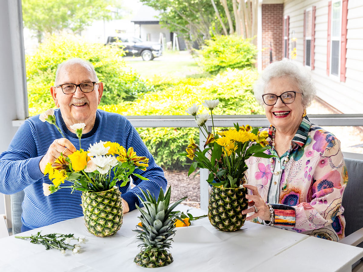 Commonwealth Senior Living at Kilmarnock Senior Couple