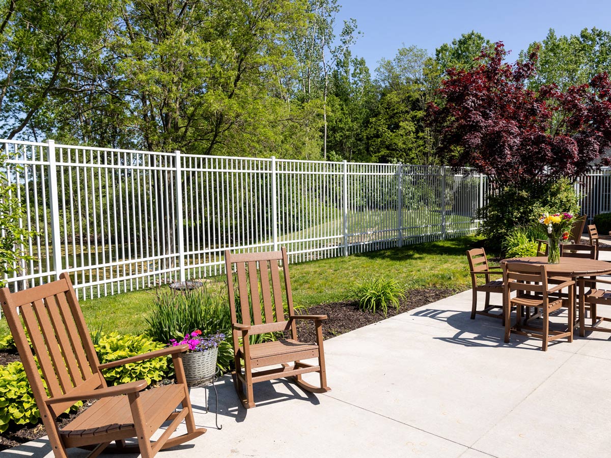 Golden Orchards Commonwealth Seniors Living Outdoor Patio