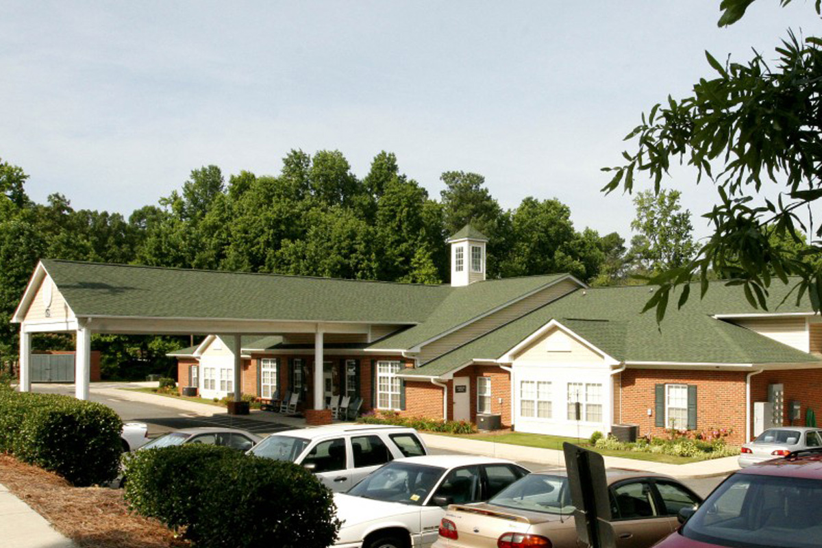 Windsor Spring exterior