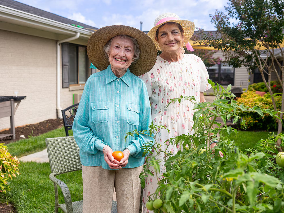 Commonwealth Senior Living at Radford Friends in the Garden