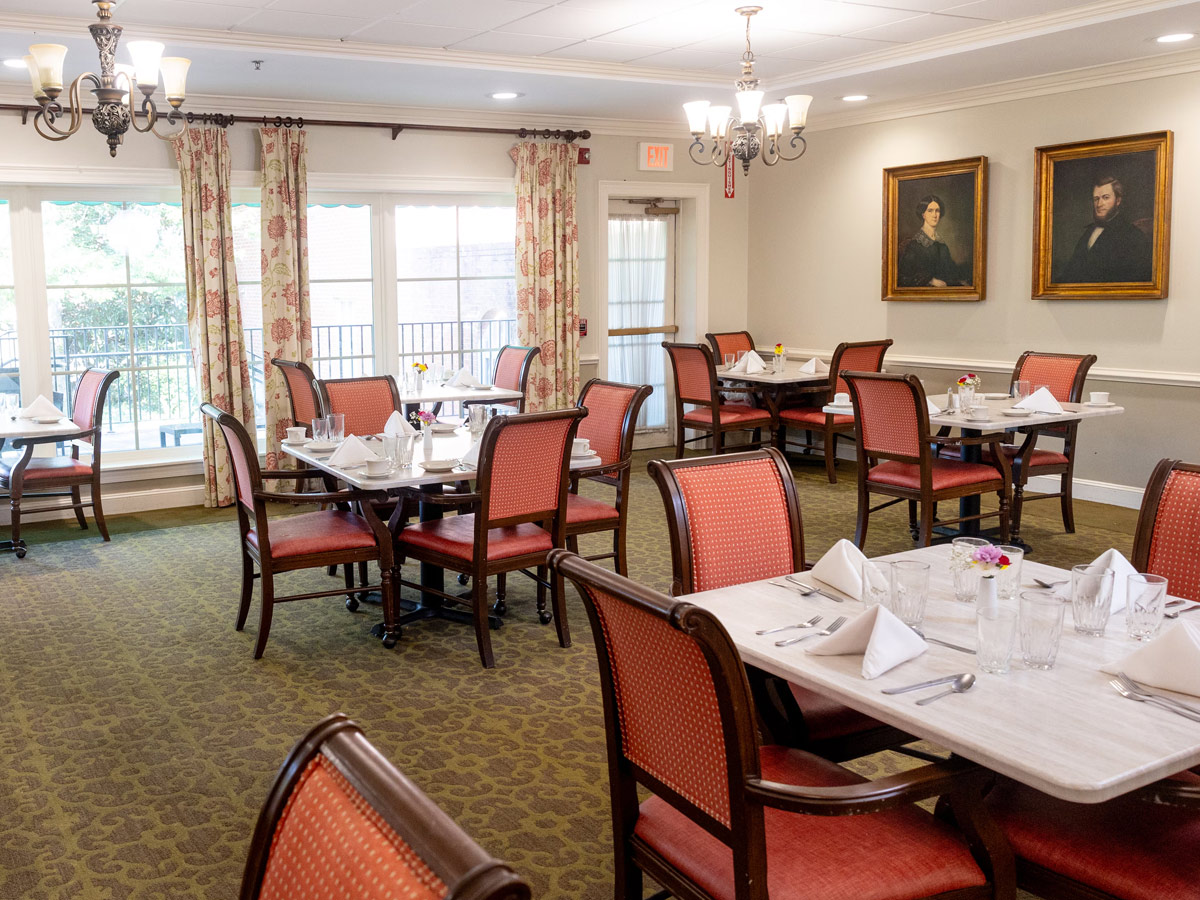 Commonwealth Senior Living at the Ballentine Dining Room