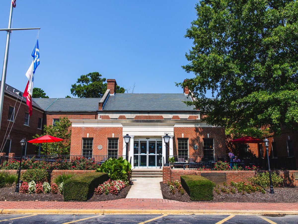 Commonwealth Senior Living at the Ballentine Exterior