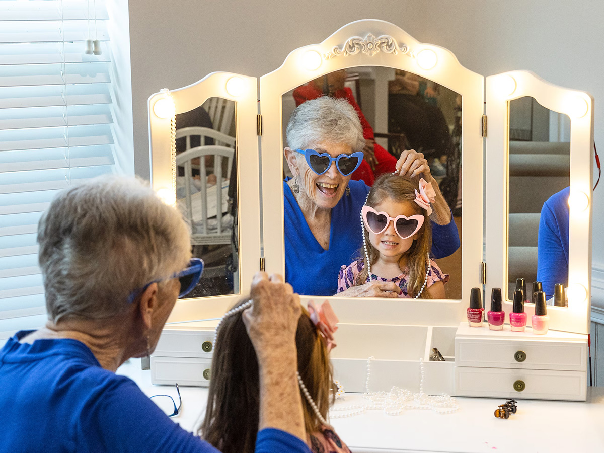 Commonwealth Senior Living at King Grant House Vanity Life Station