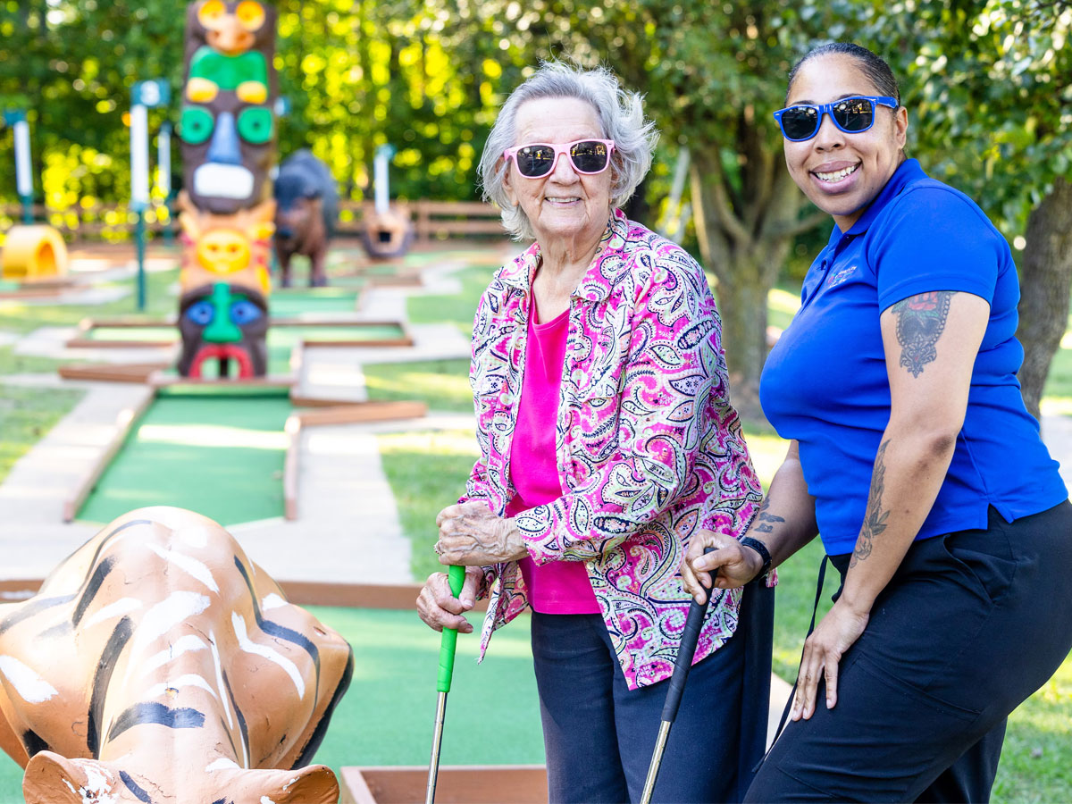 Commonwealth Senior Living at the West End Mini Golf