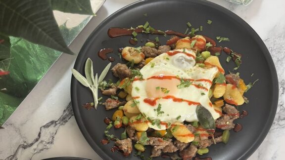 Breakfast gnocchi in a pan.