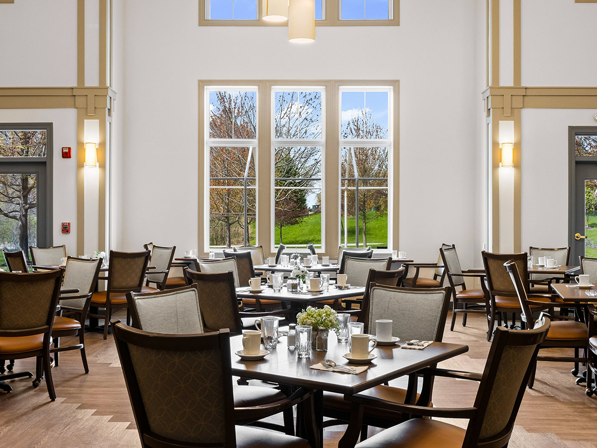 Village at the Falls Dining Room