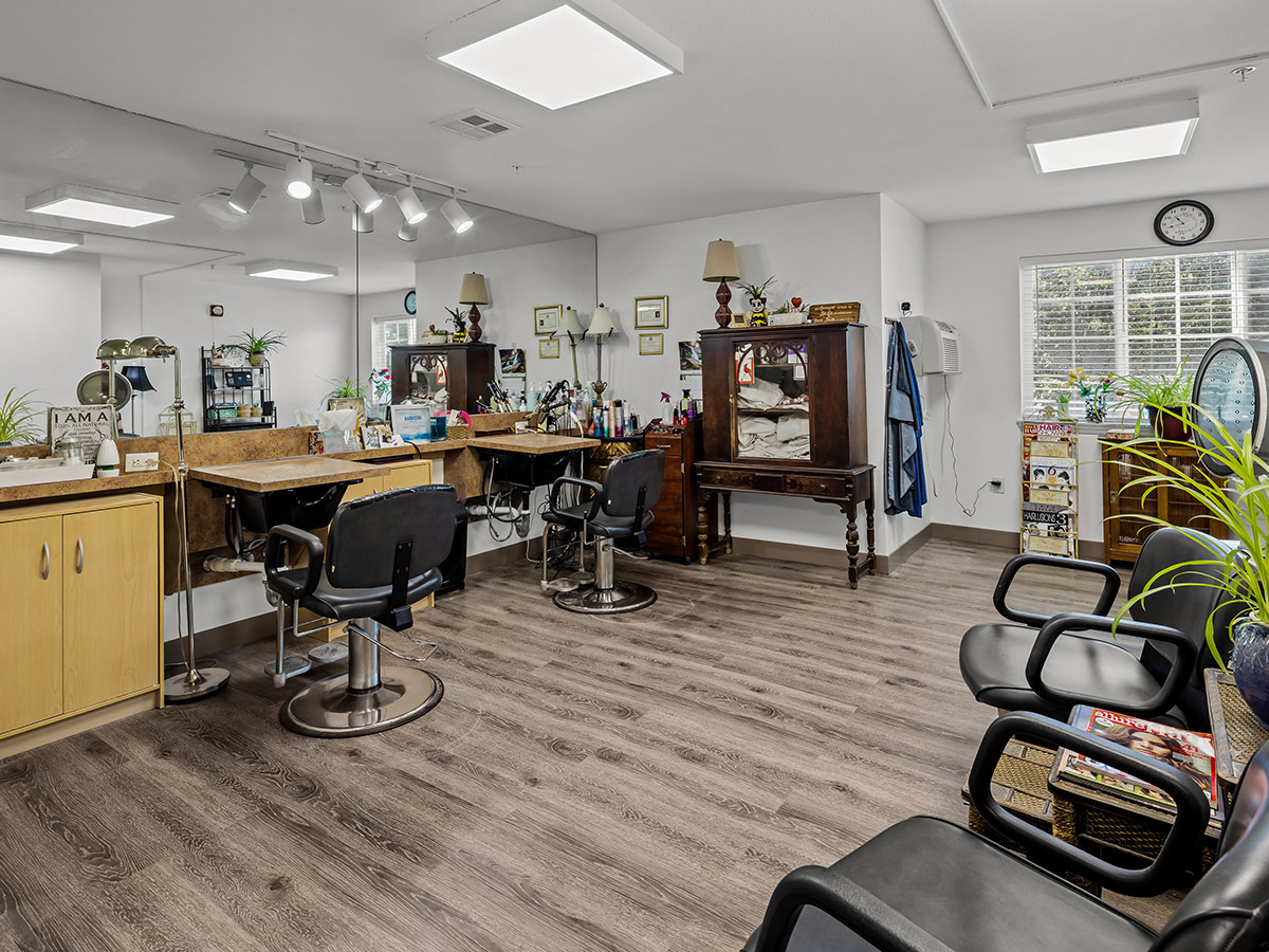 Dogwood Estates Salon