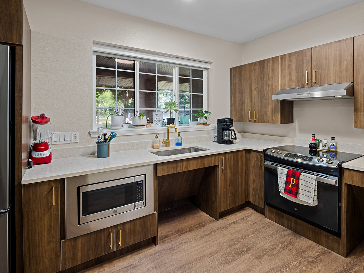 Paradise Springs Kitchen