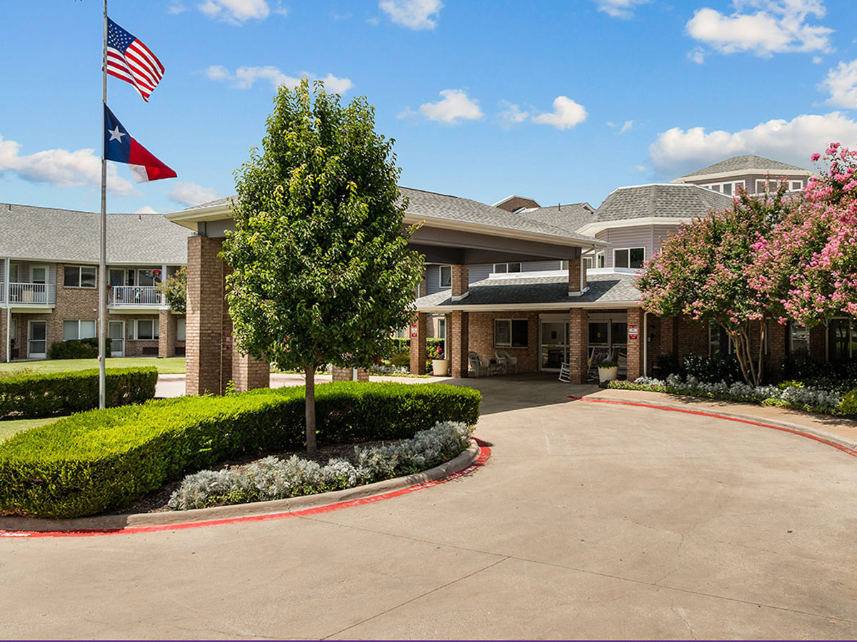 The El Dorado Entrance