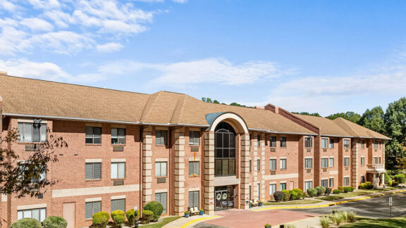 Independence Village of Olde Raleigh Exterior