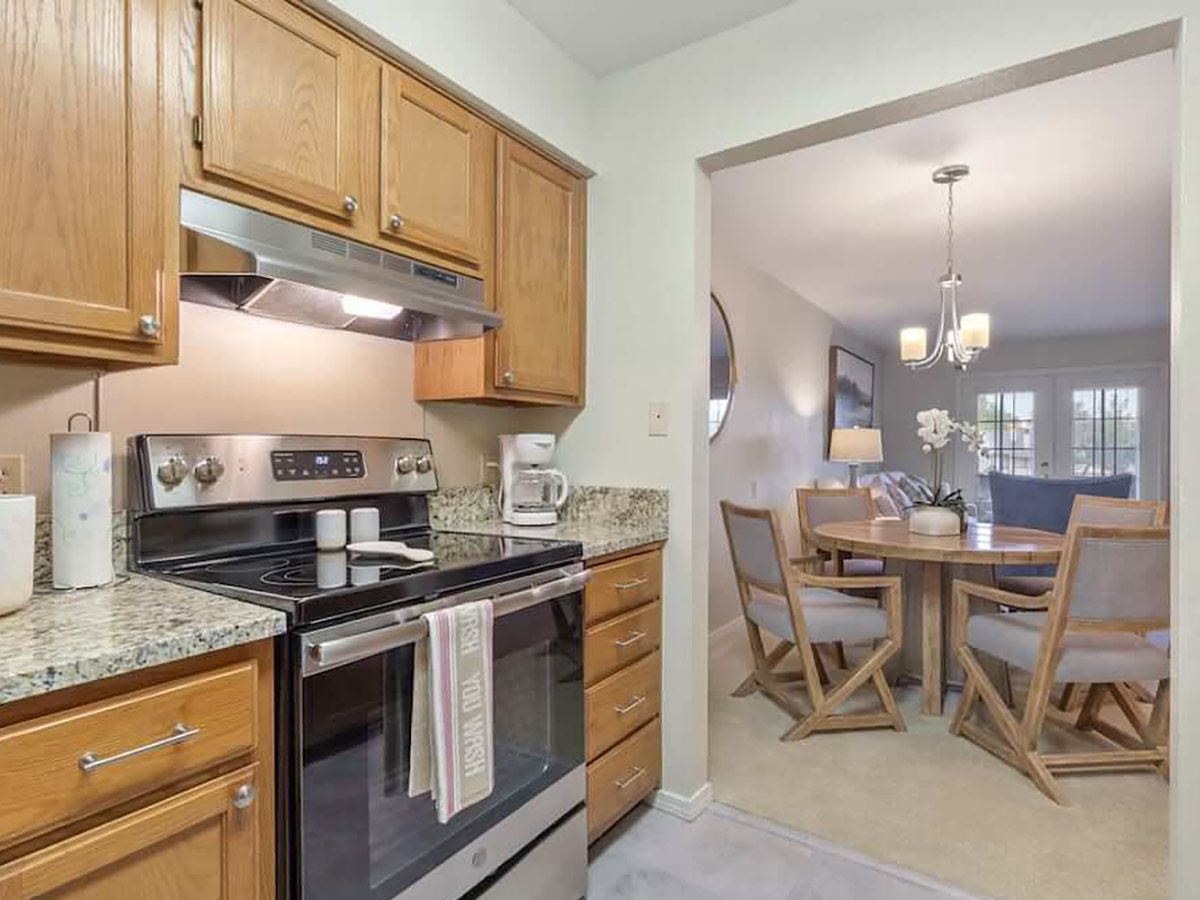 Country Club at Woodland Hills Kitchen