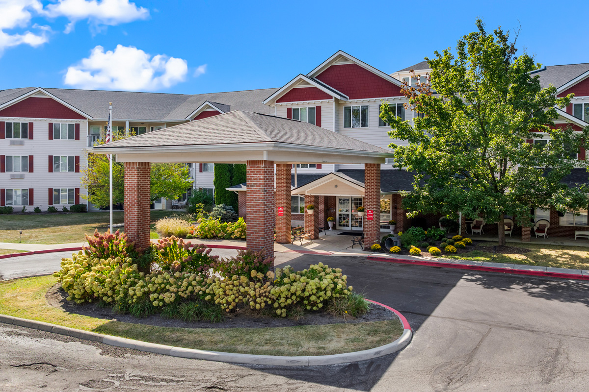Rittenhouse VIllage Gahanna front entry