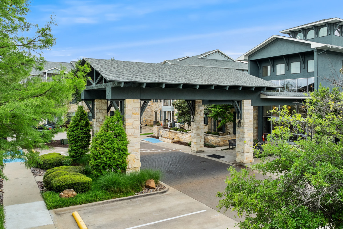 Chateau McKinney front entry