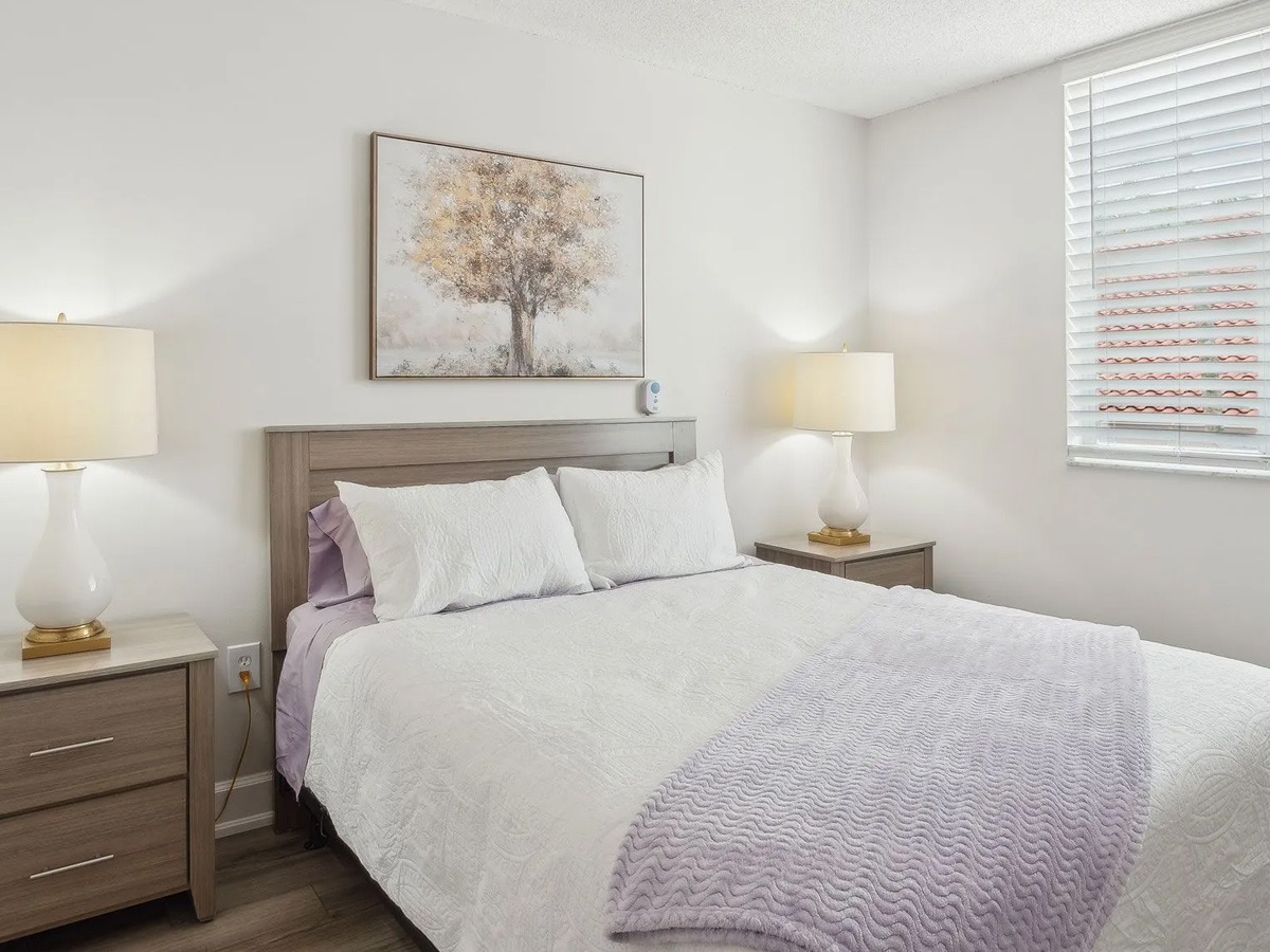 Carlisle Assisted Living Bedroom