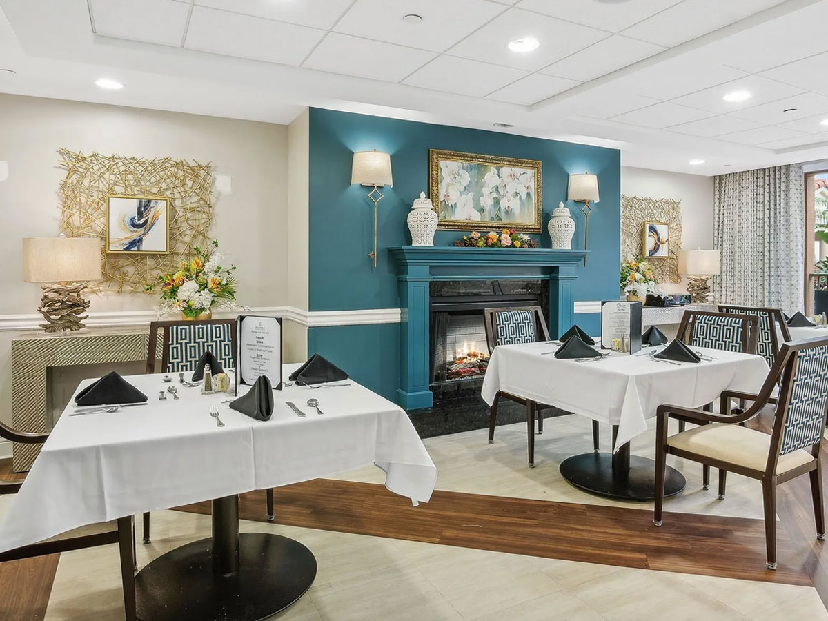 Carlisle Assisted Living Dining Room