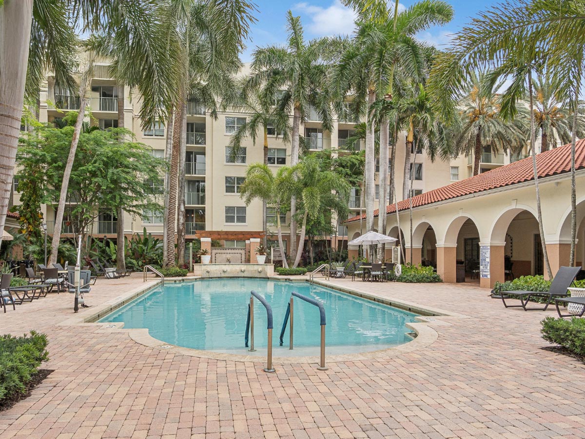 Carlisle Assisted Living Outdoor Pool