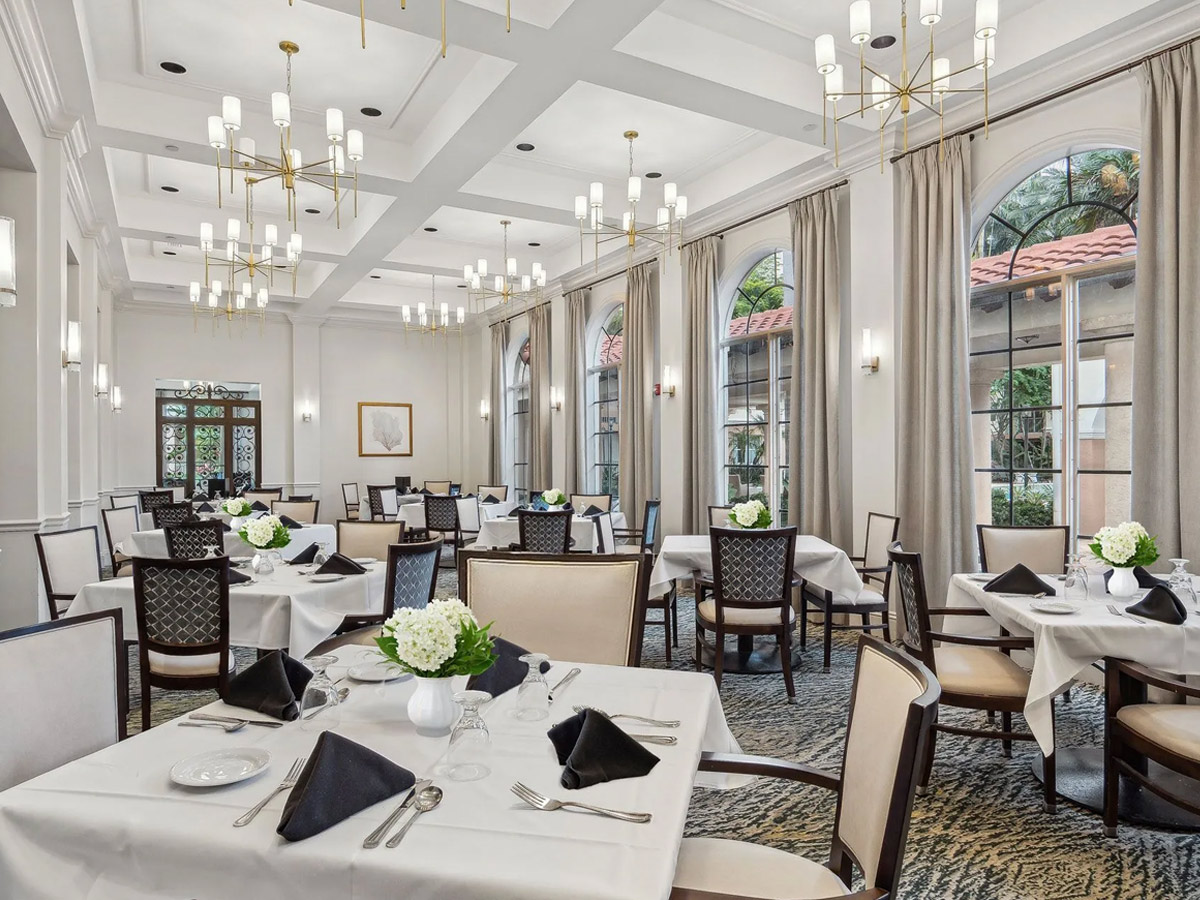 Carlisle Independent Living Dining Room