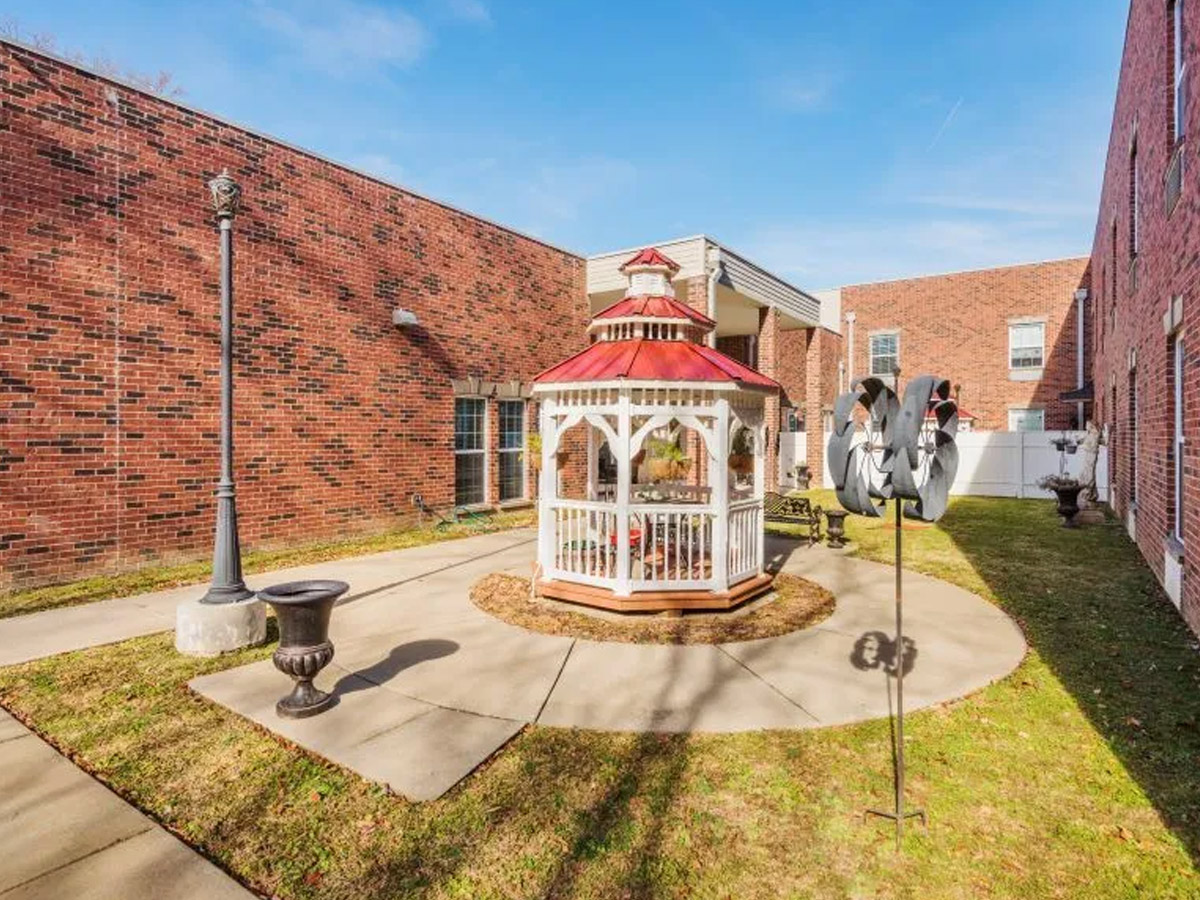 Kempton of Hermitage Gazebo