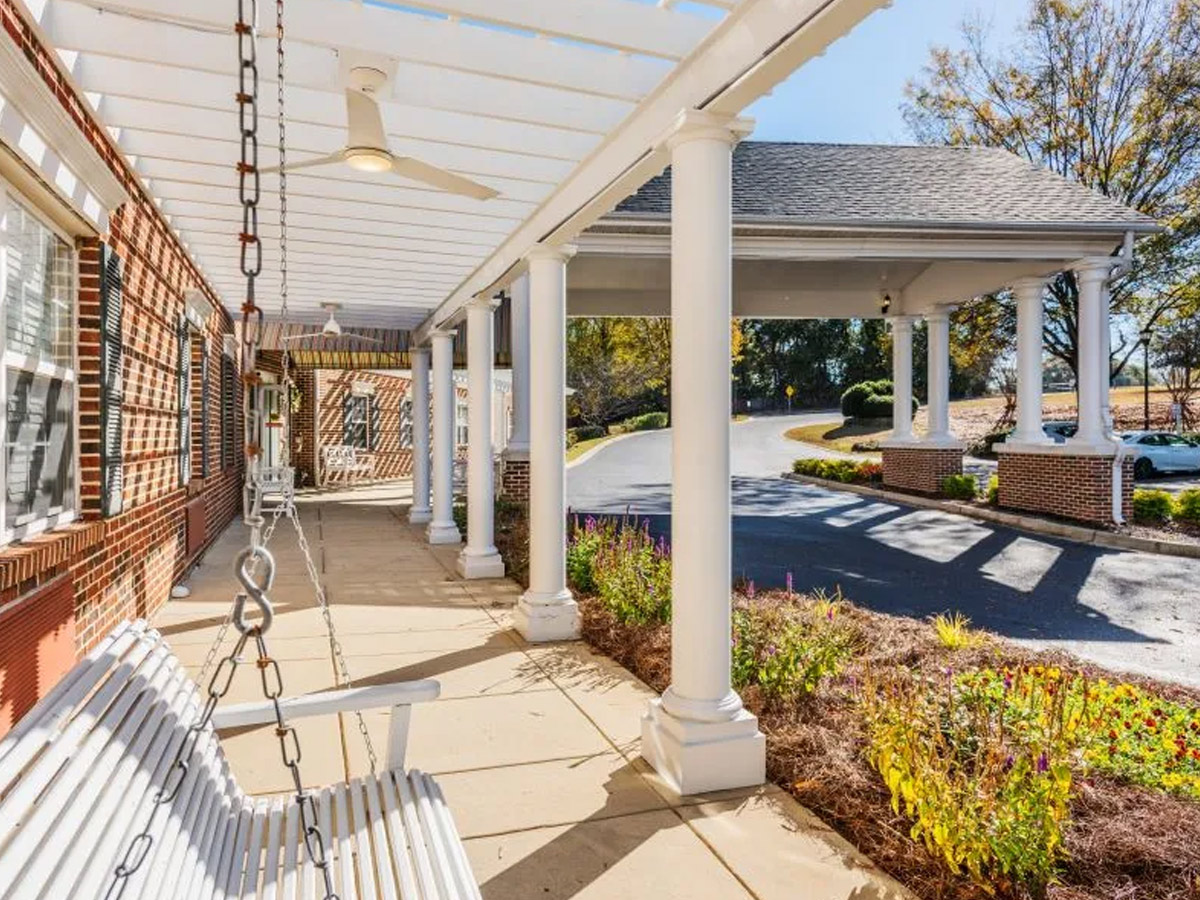 Oakleaf Village of Lexington Front Porch