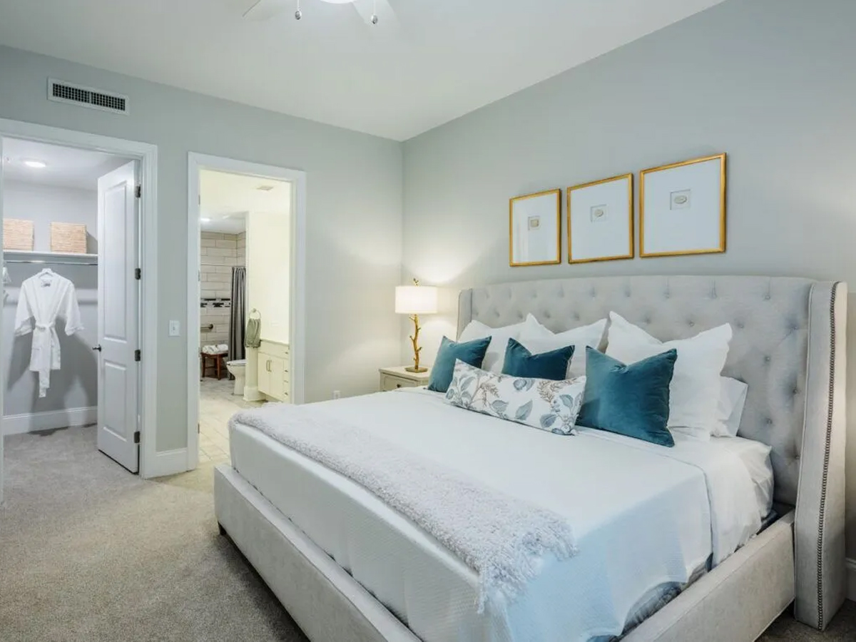 Briar Creek at the Barclay Bedroom