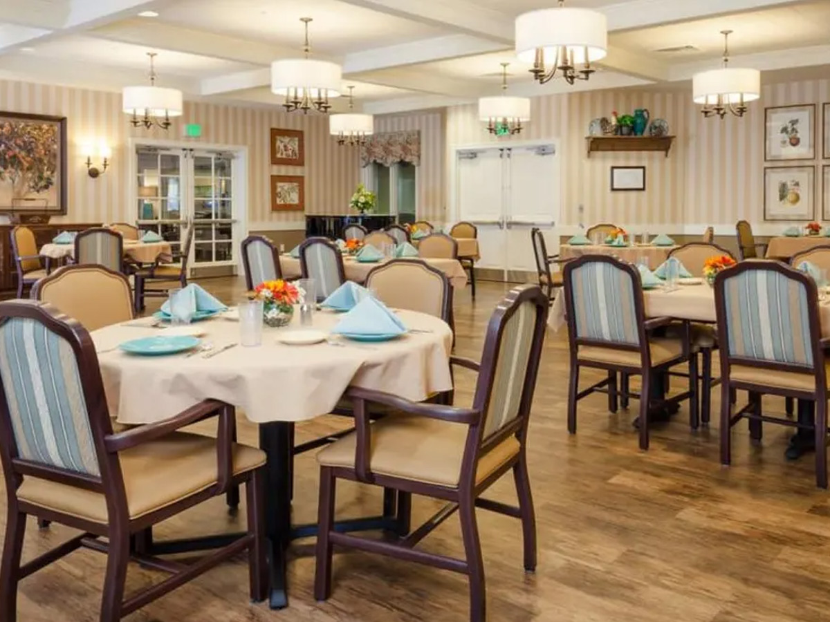 The Indigo at Beavercreek Dining Room