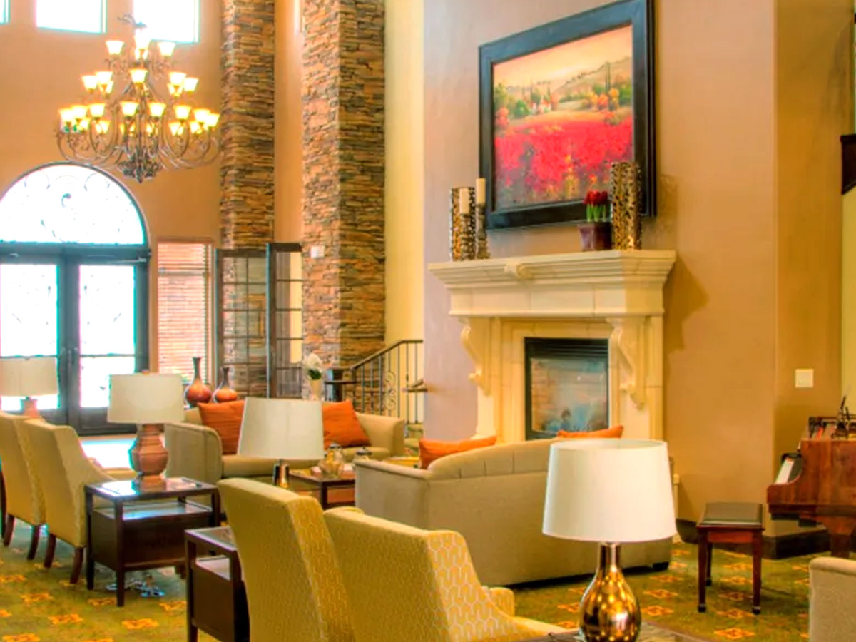 The Retreat at SunRiver Common Area with Fireplace