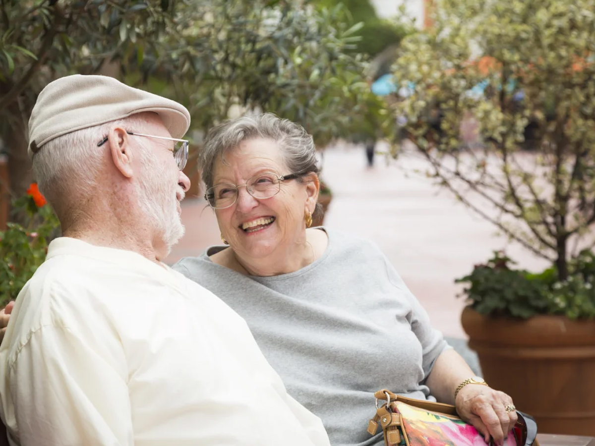 The Retreat at SunRiver Couple Sitting Outdoor