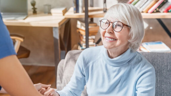 The Indigo at New Bern Caregiver with Lady