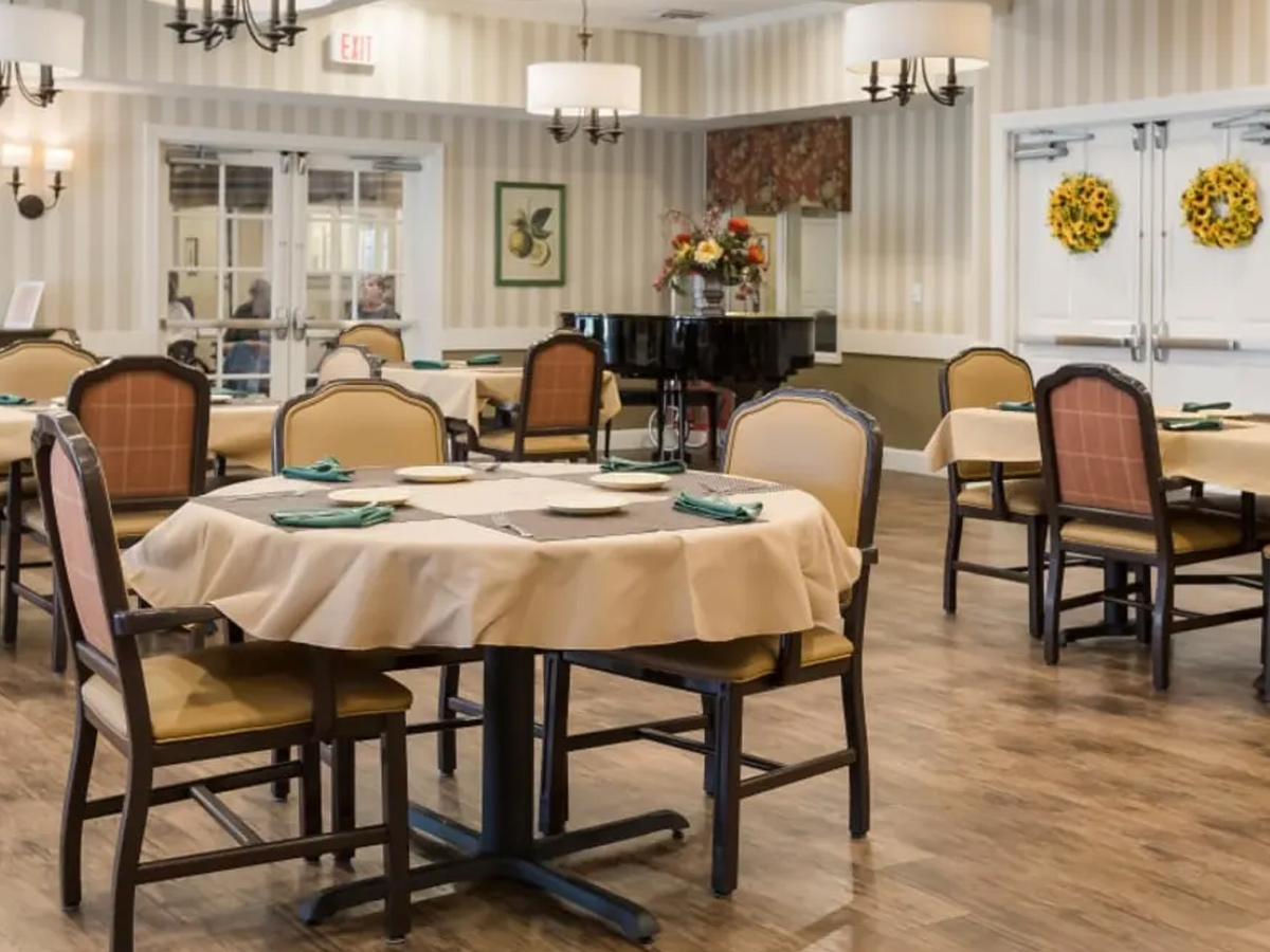 The Indigo at Lansing Dining Room