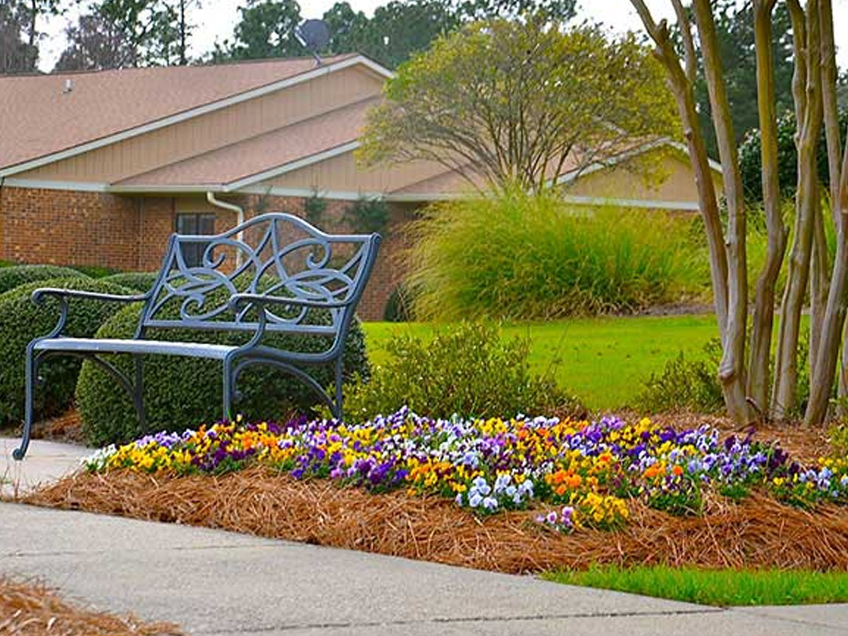 The Inn at Quail Haven Village Bench