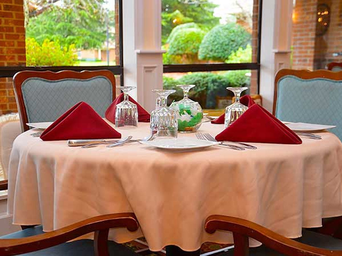The Inn at Quail Haven Village Dining Room