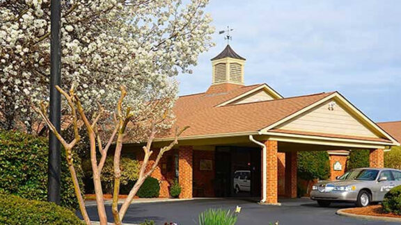 The Inn at Quail Haven Village Entrance