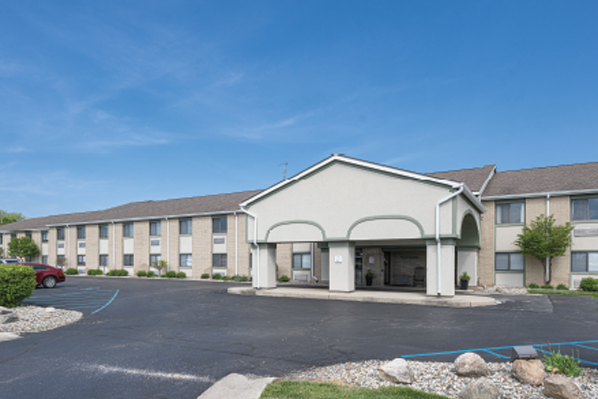 Majestic Care Commons at Perrysburg building