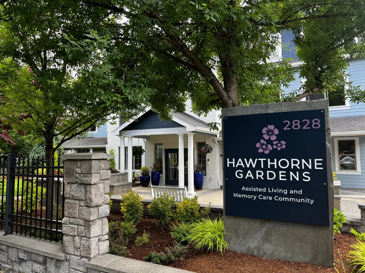 Hawthorne Gardens Sign